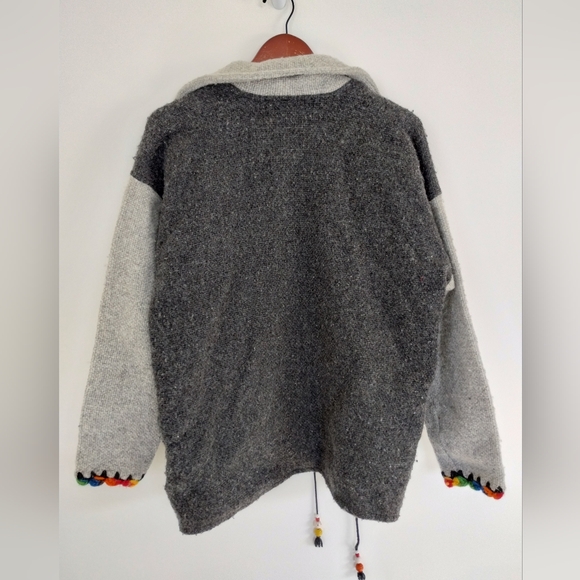 Handcrafted Ecuadorian Wool Cardigan Size XL Gray - Picture 12 of 12